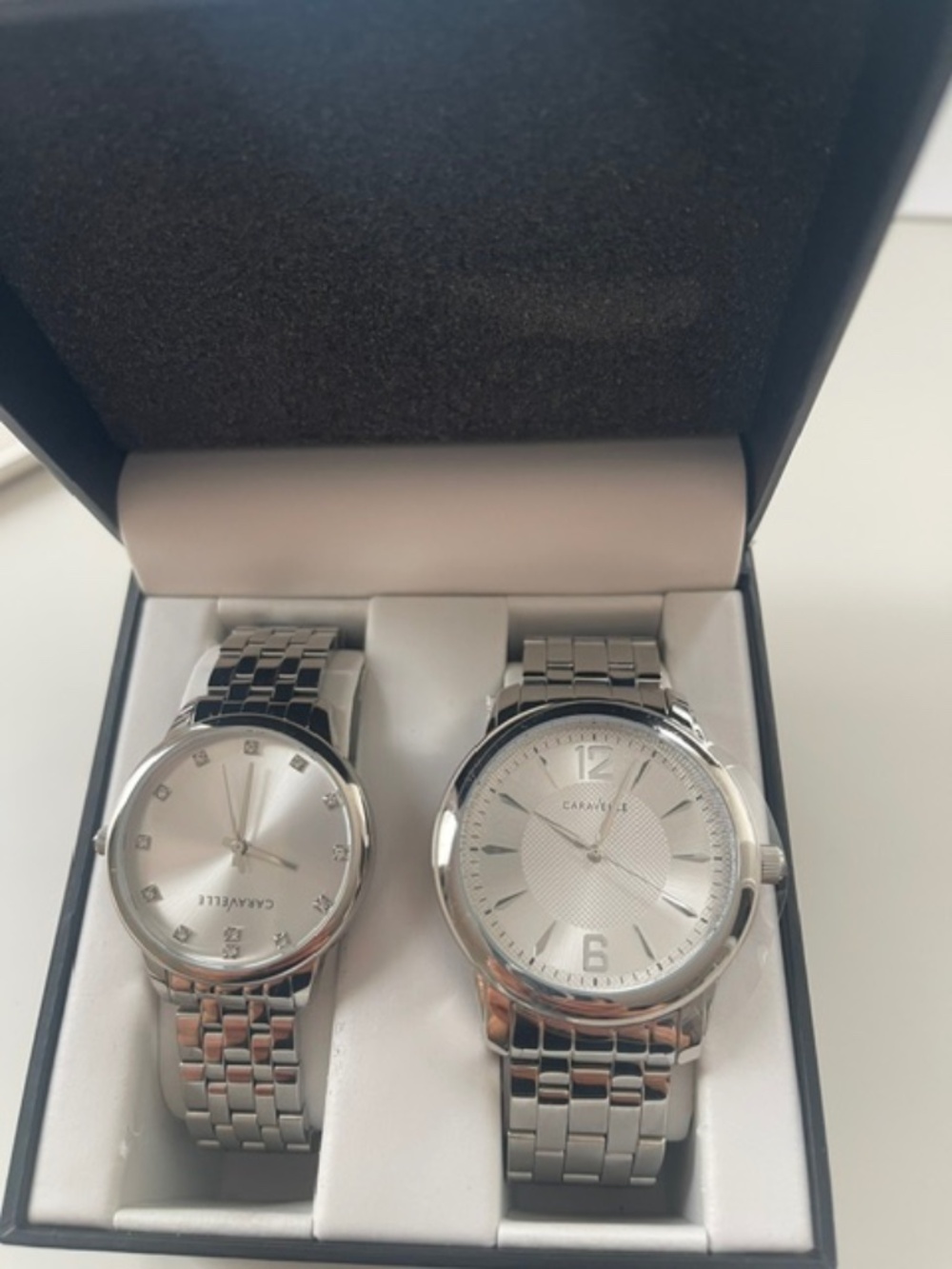 Caravelle His & Hers Watch Gift Set – Stainless Steel – Brand New in Box, Unworn